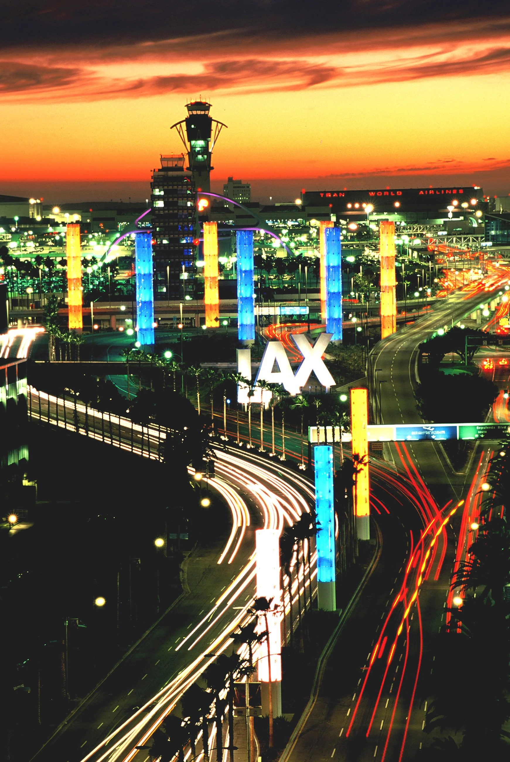 LAX – Kinetic Light Installation — Paul Tzanetopoulos